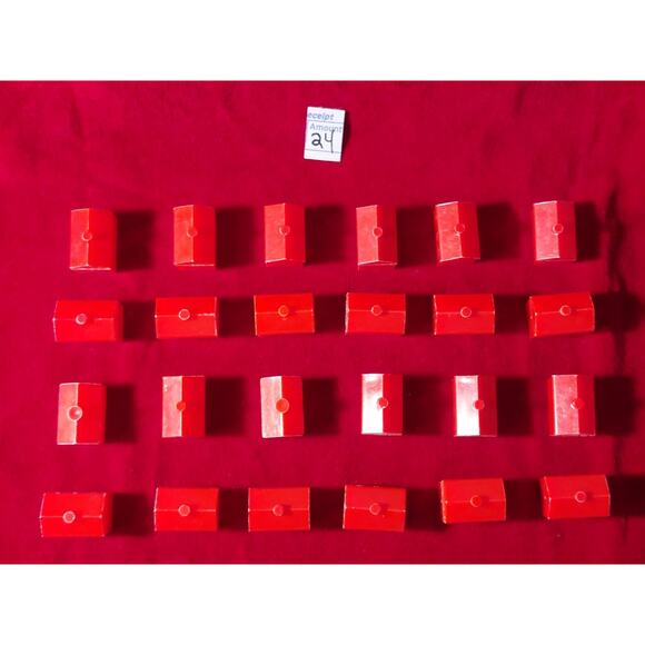 Monopoly Replacement Pieces including 24 Hotels - 48 Houses - 2 Dice - 8 Tokens - Picture 9 of 16